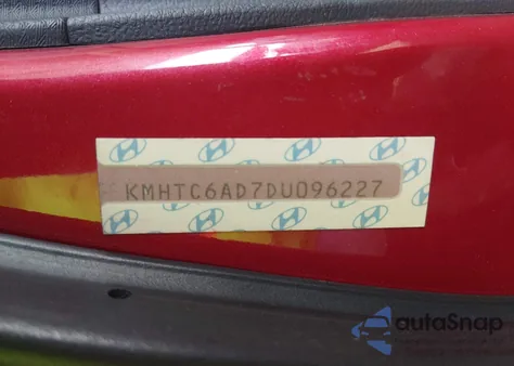 2013 Hyundai Veloster Base W/Gray z USA, uszkodzony, nr VIN KMHTC6AD7DU096227